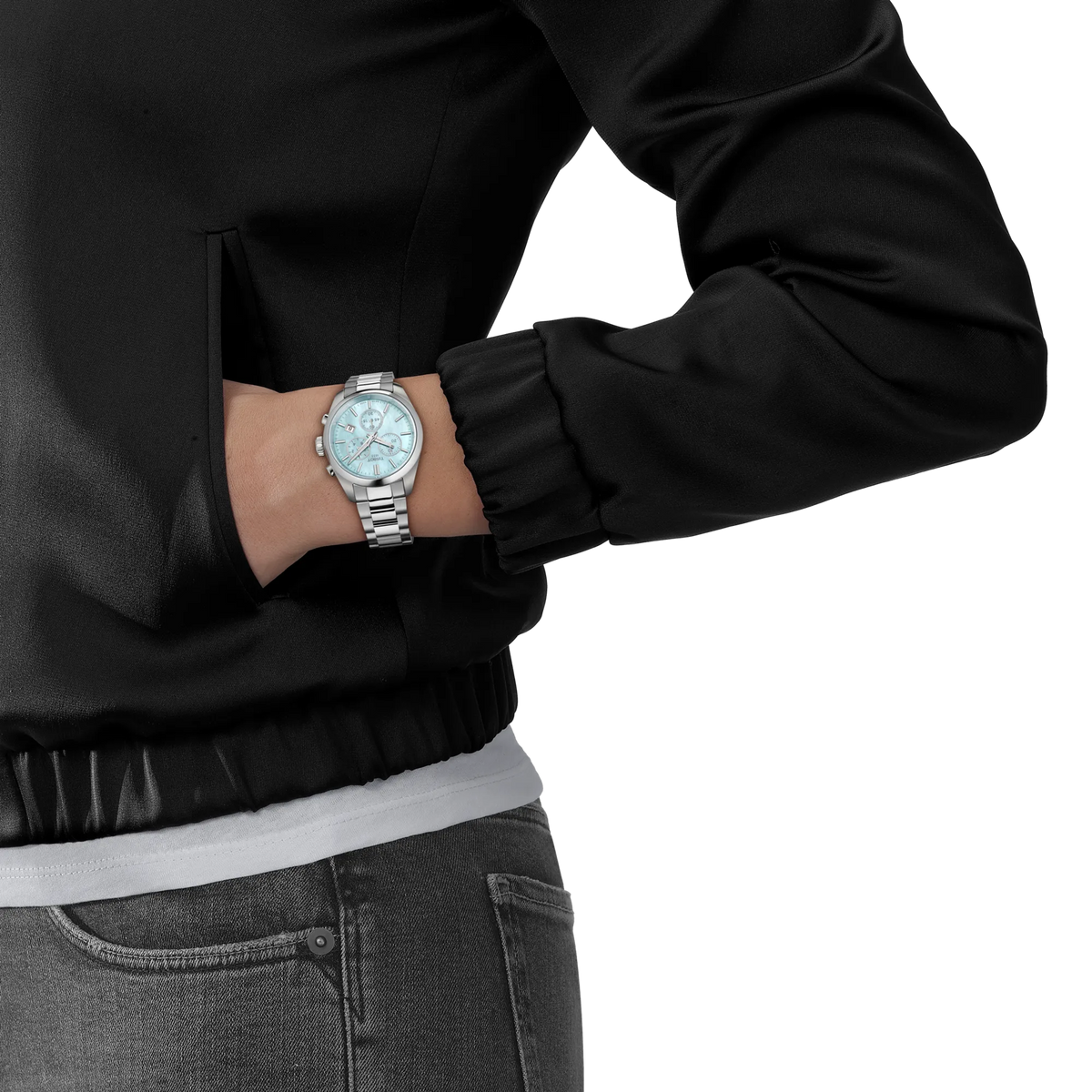 Simulation of the watch Tissot PR 100 36mm on a wrist