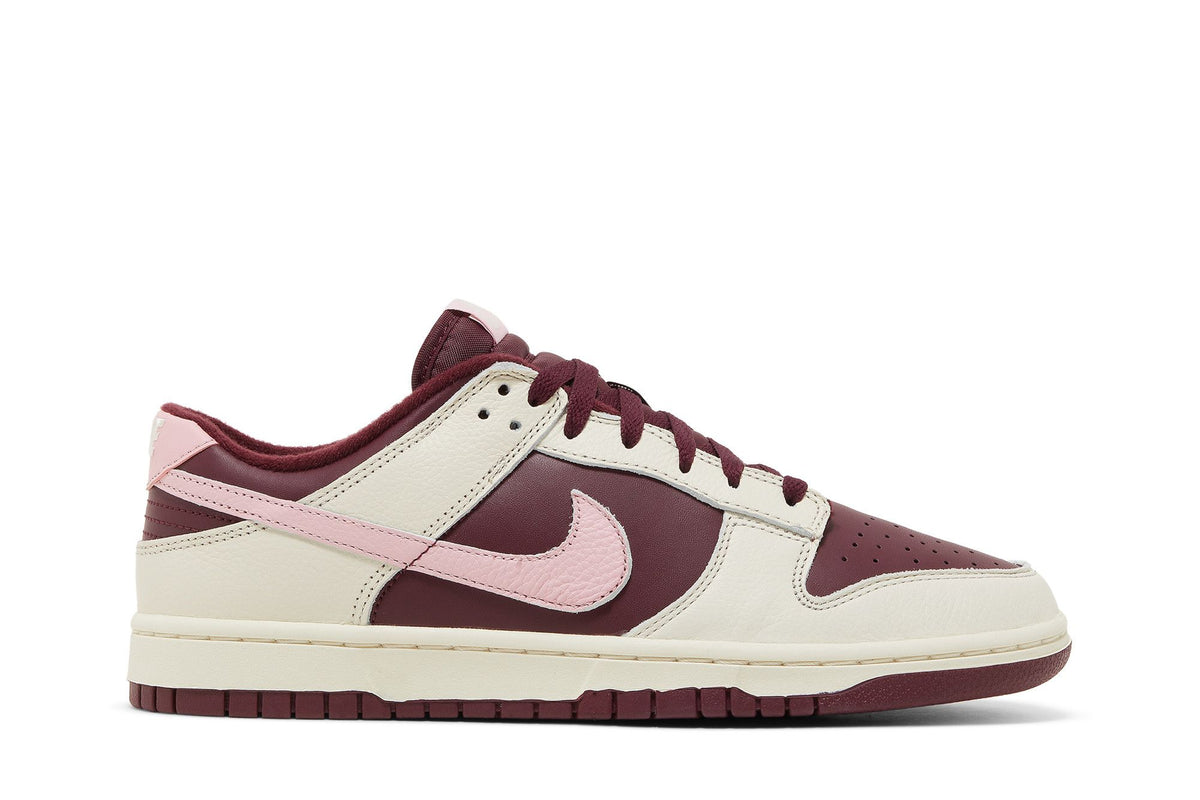 Jordan Nike Dunk Low Retro PRM - Valentine's Day (2023)