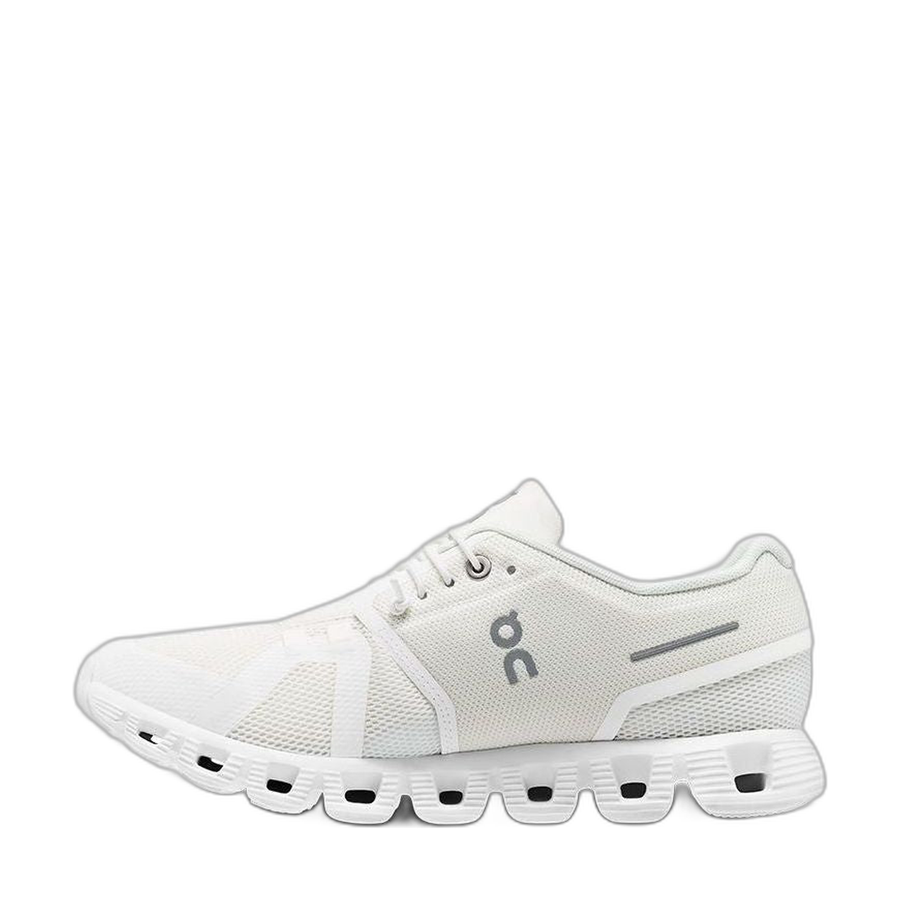 On Running Cloud 5 - Undyed-White (Women's)