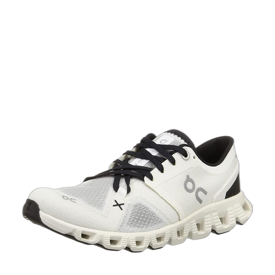 On Running Cloud X 3 - White Black (Women's)