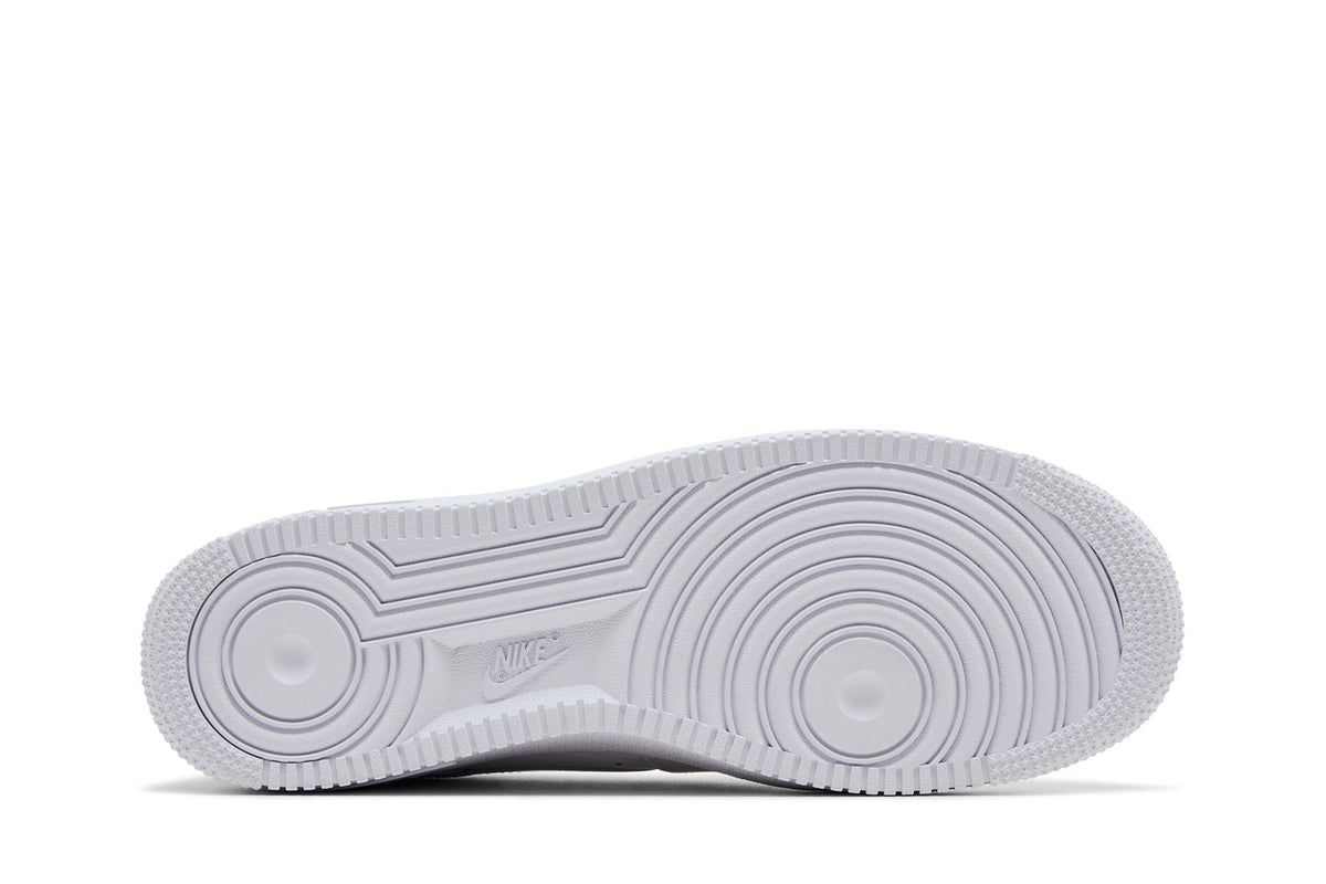 NIKE AIR FORCE 1 LOW - WHITE CARBON FIBER