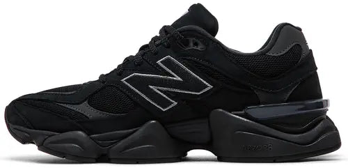 New Balance 9060 - BLACK CAT