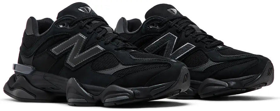 New Balance 9060 - BLACK CAT