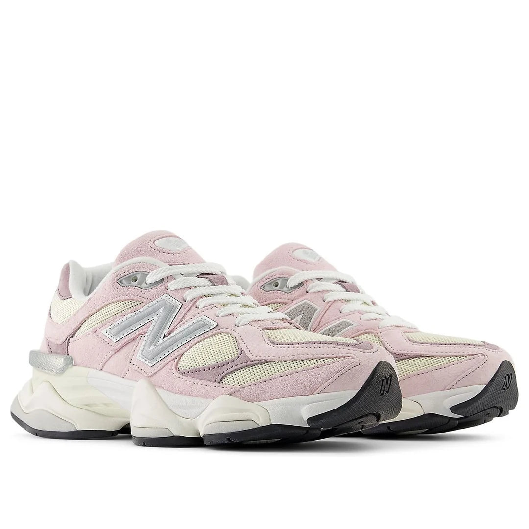 New Balance 9060 - ROSE SUGAR