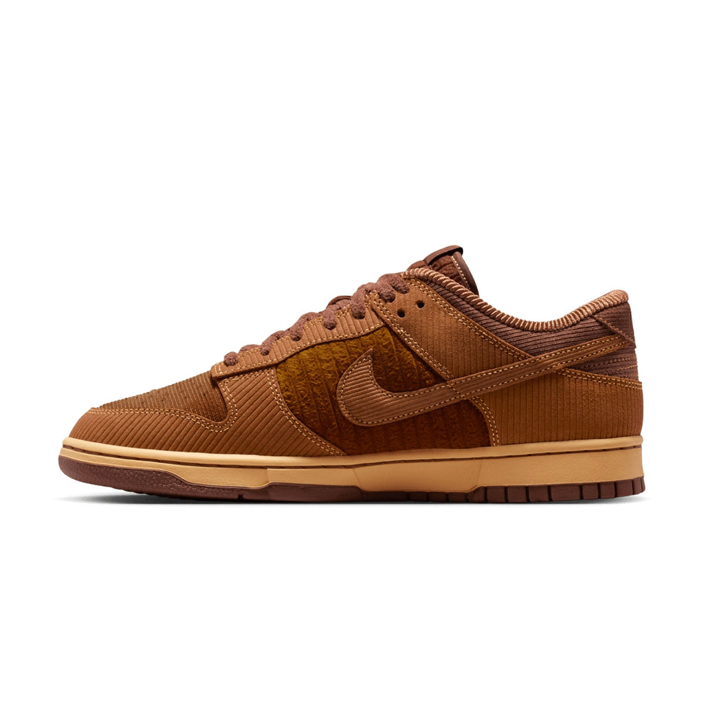 Nike Dunk Low Retro Premium - Light British Tan Corduroy