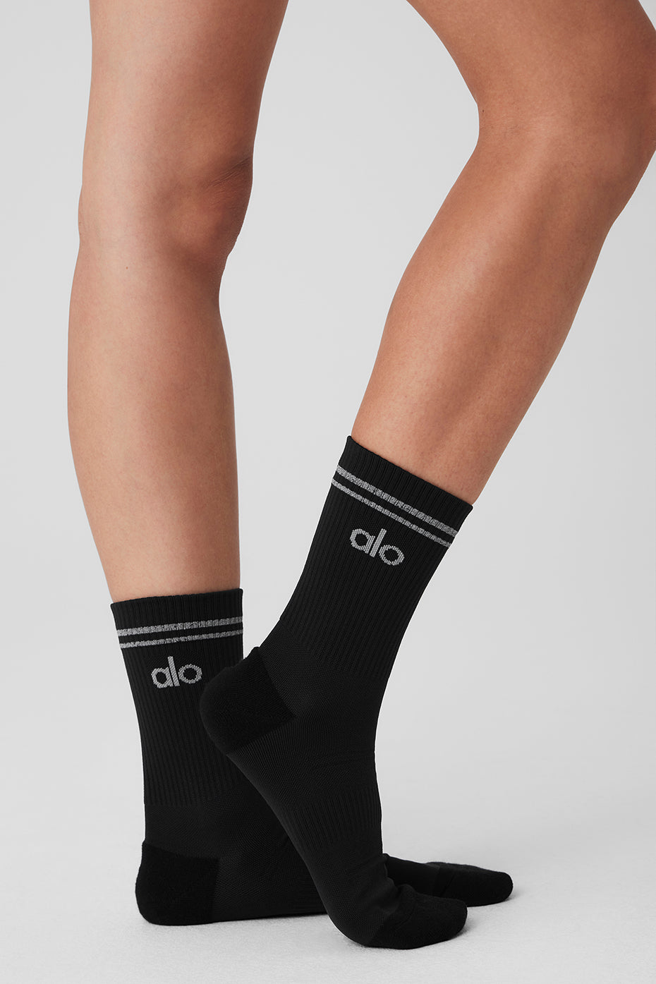 ALO Yoga Unisex Half-Crew Performance Sock - Black - 4