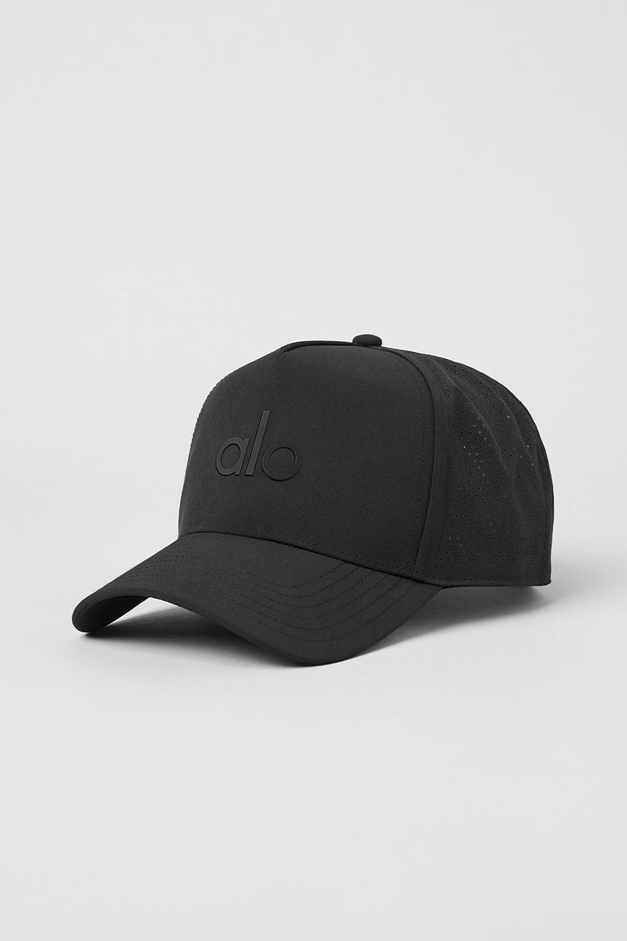ALO Yoga Performance District Trucker Hat