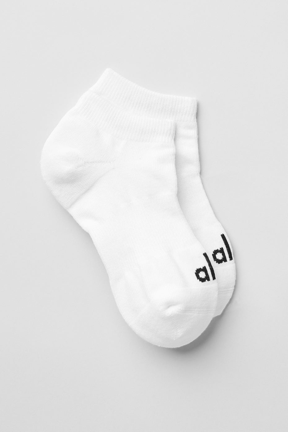 ALO Yoga Unisex Street Sock - White/Black