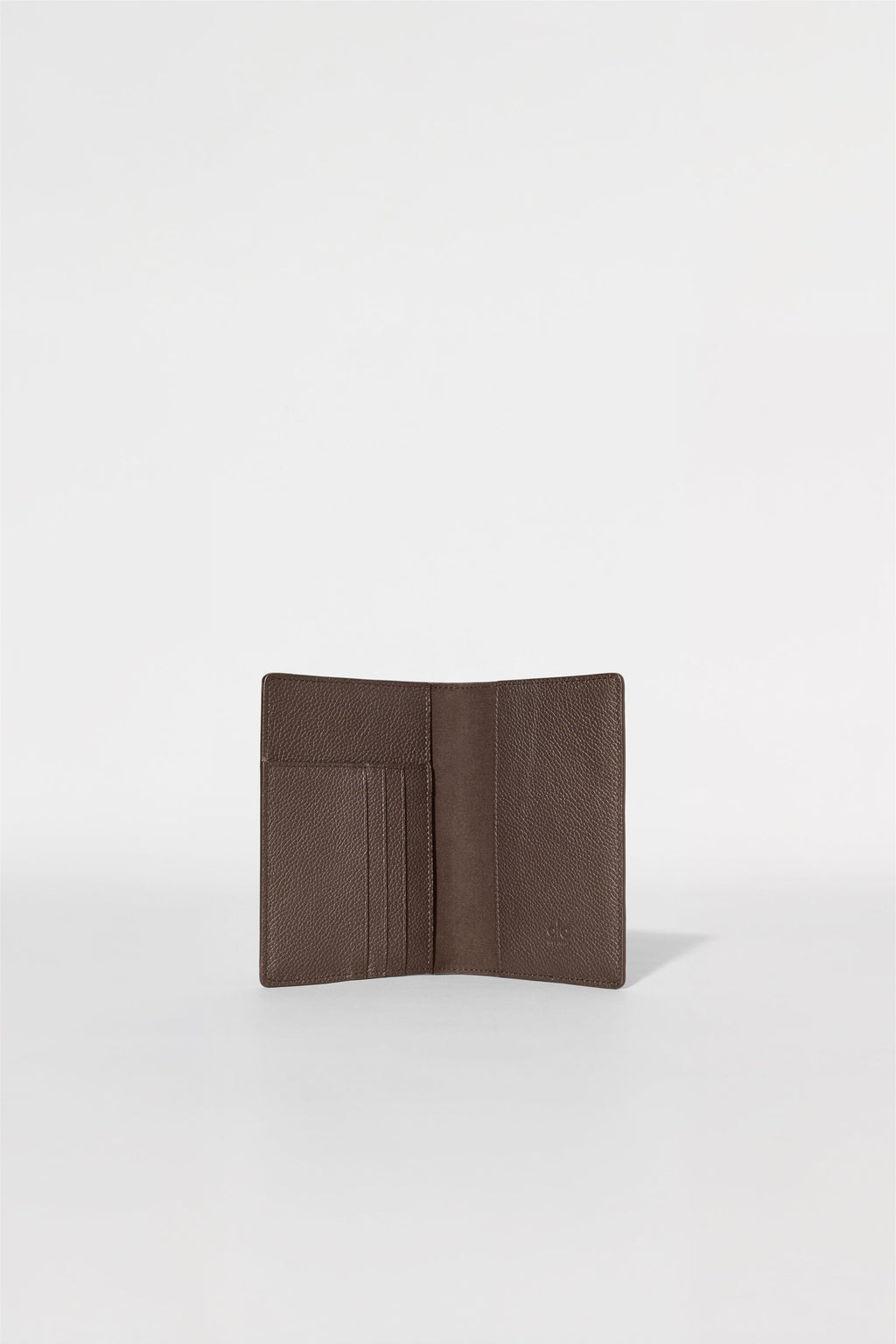 ALO Yoga Passport Cover - Espresso - 2