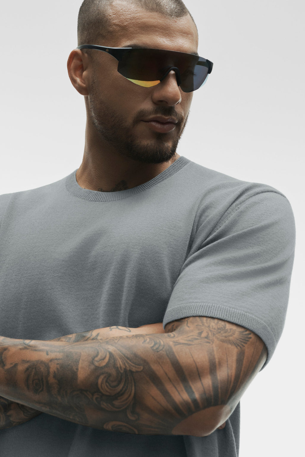 ALO Yoga Speed Sunglasses - Black/Chromatic - 5