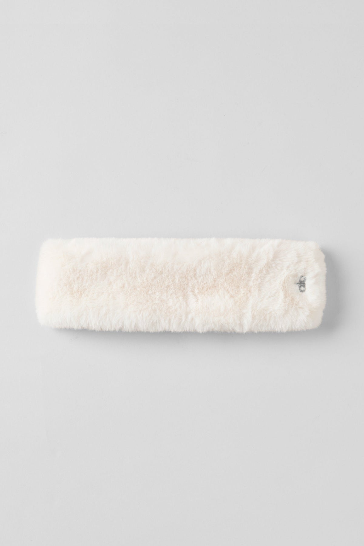 ALO Yoga Amore Faux Fur Earwarmer - Ivory