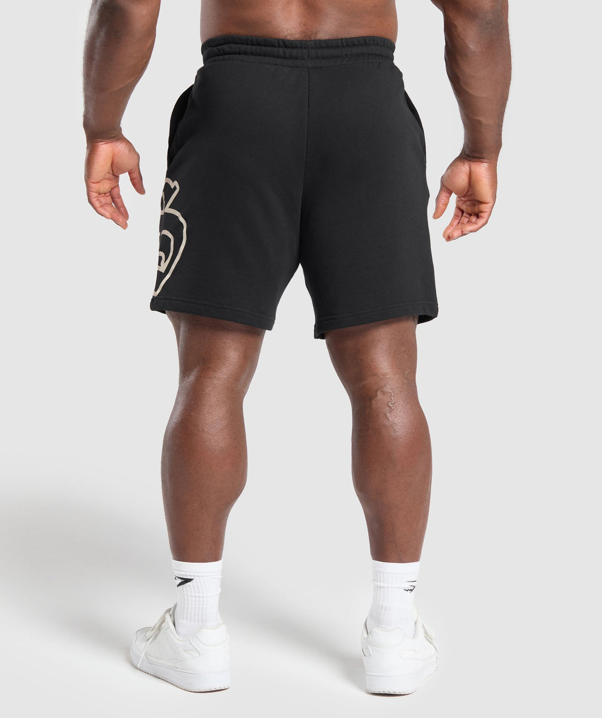 Gymshark Varsity Graphic Short - Black - 3
