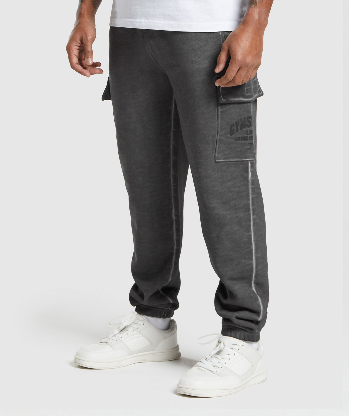 Gymshark Heavyweight Washed Cargo Joggers - Black/Solid Flat Oil Dye