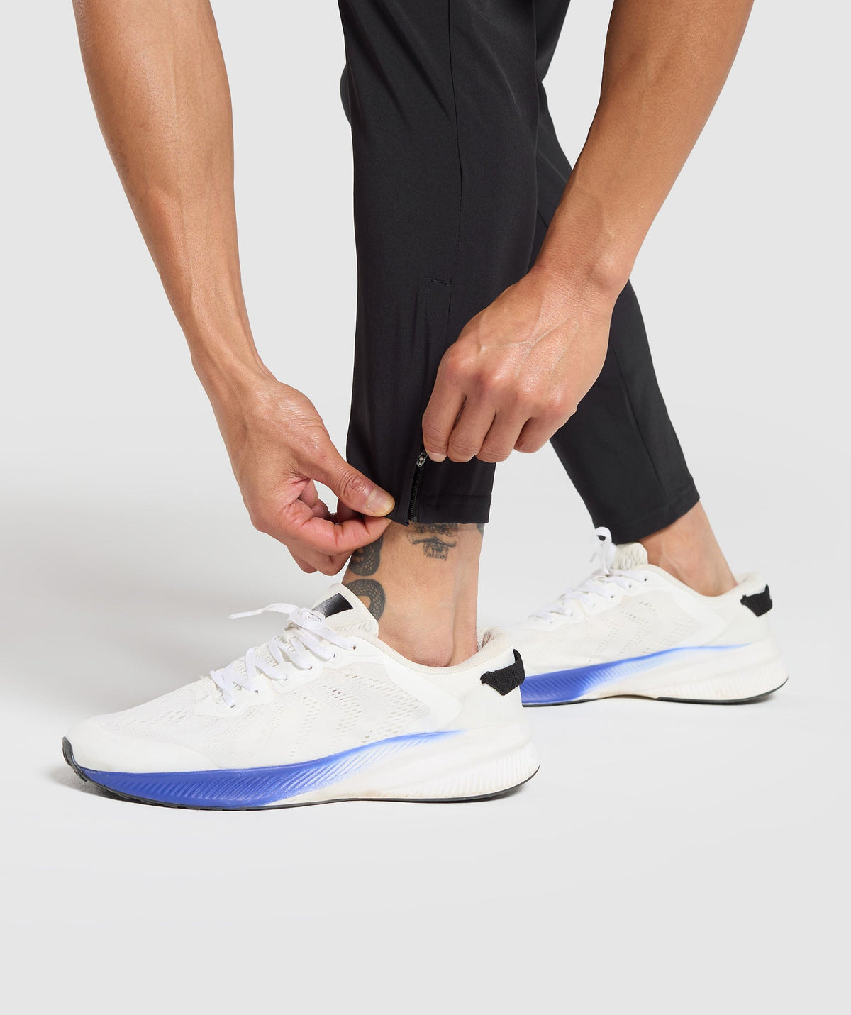 Gymshark Script Woven Joggers - Black - 7