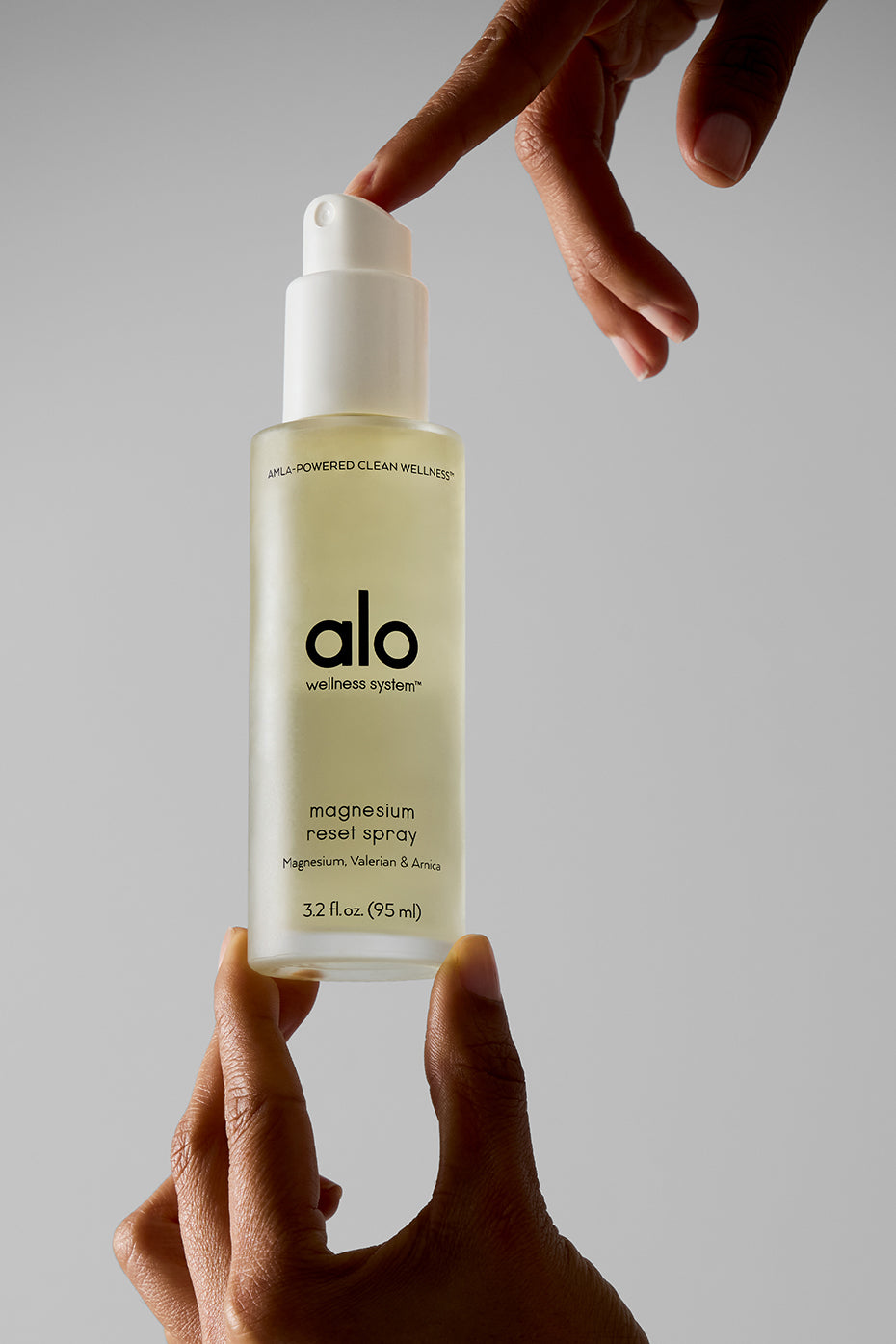 ALO Yoga Magnesium Reset Spray - No Color - 2
