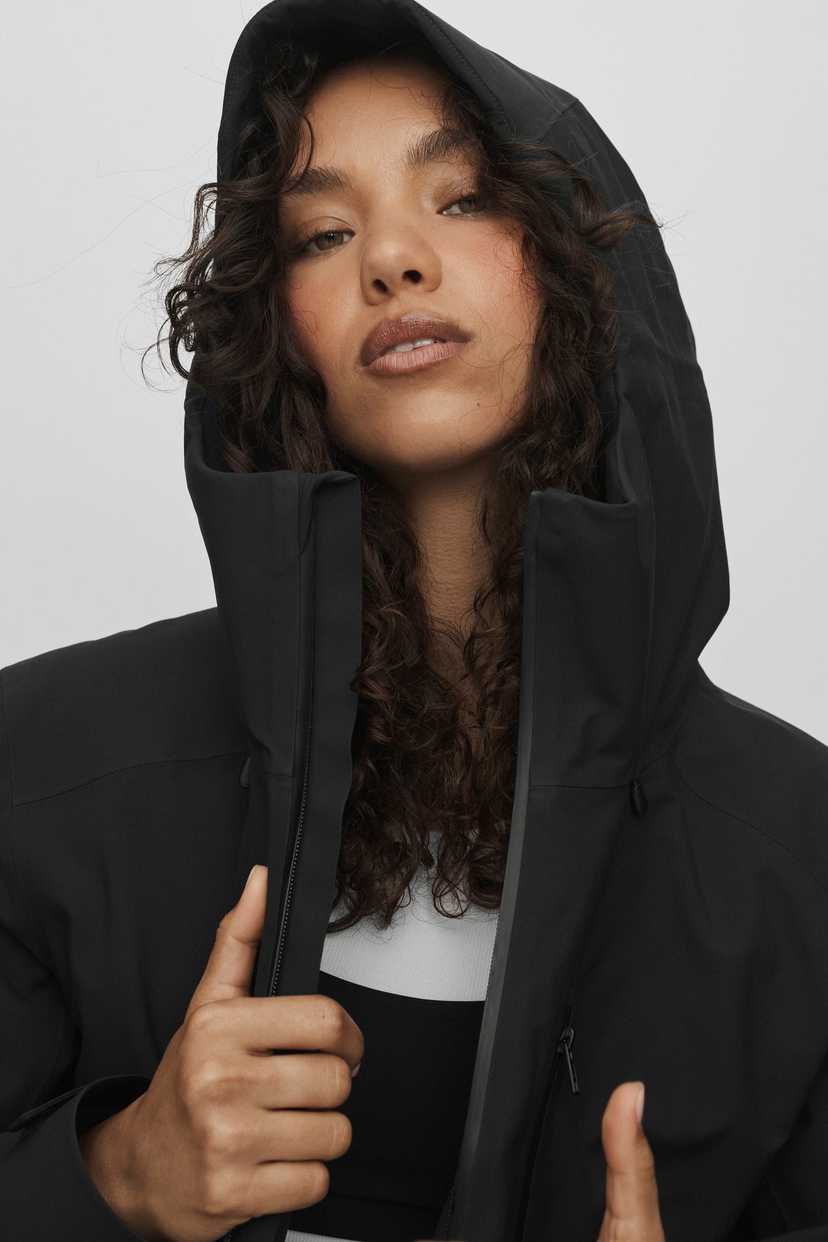 ALO Yoga Alpha Max Insulated Jacket - Black - 3