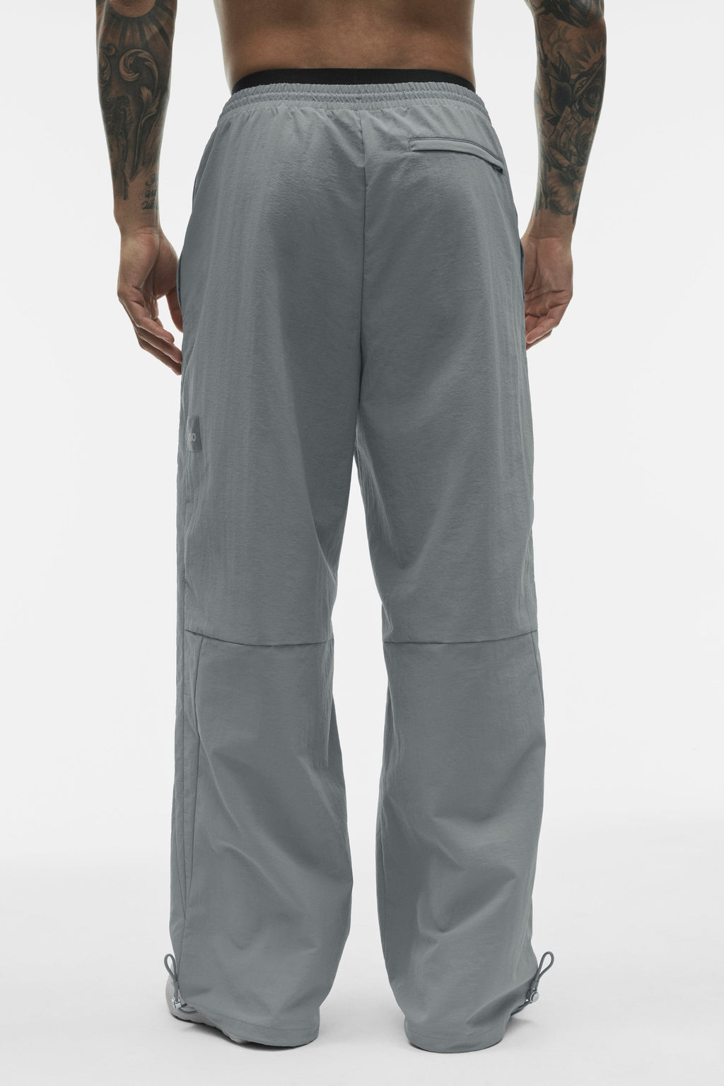 ALO Yoga Takeaway Track Straight Leg Pant - Monument - 2