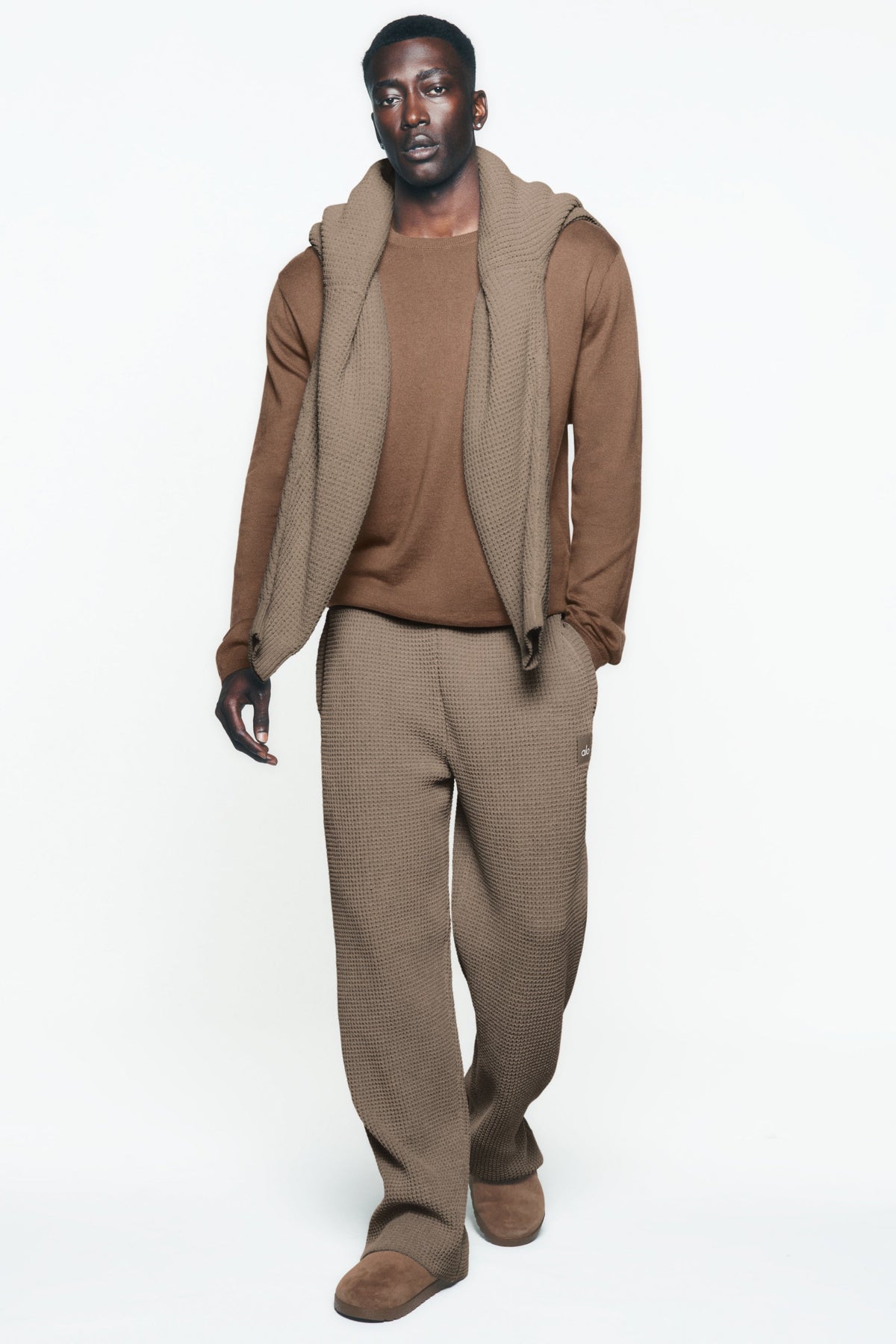 ALO Yoga Waffle Chenille Edition Straight Leg Pant - Gravel