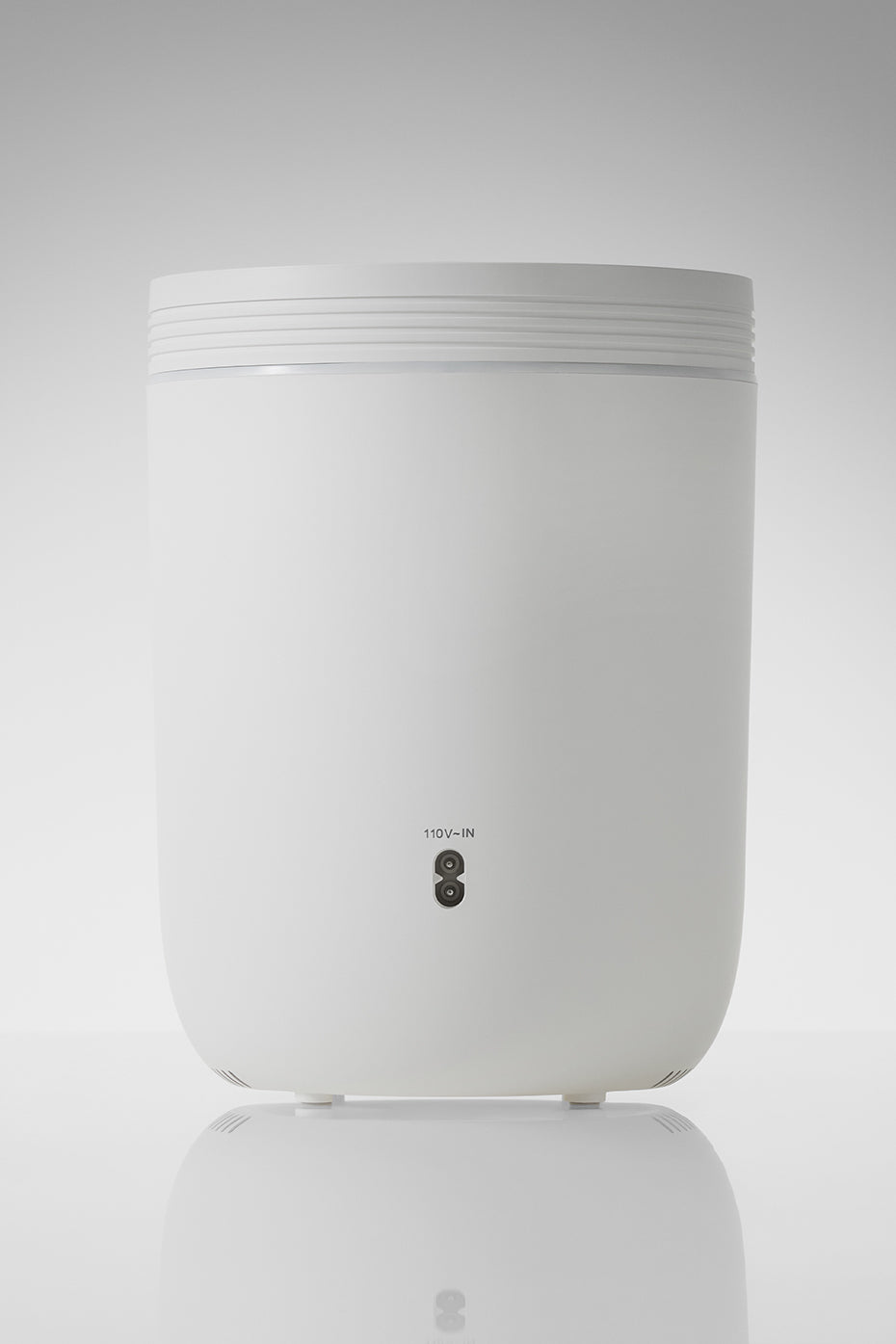 ALO Yoga Aura Diffuser - White - 4