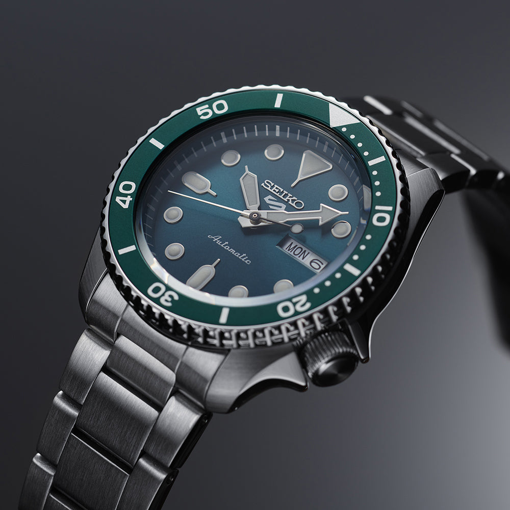Seiko 5 Sports SKX series SRPD61 - 3