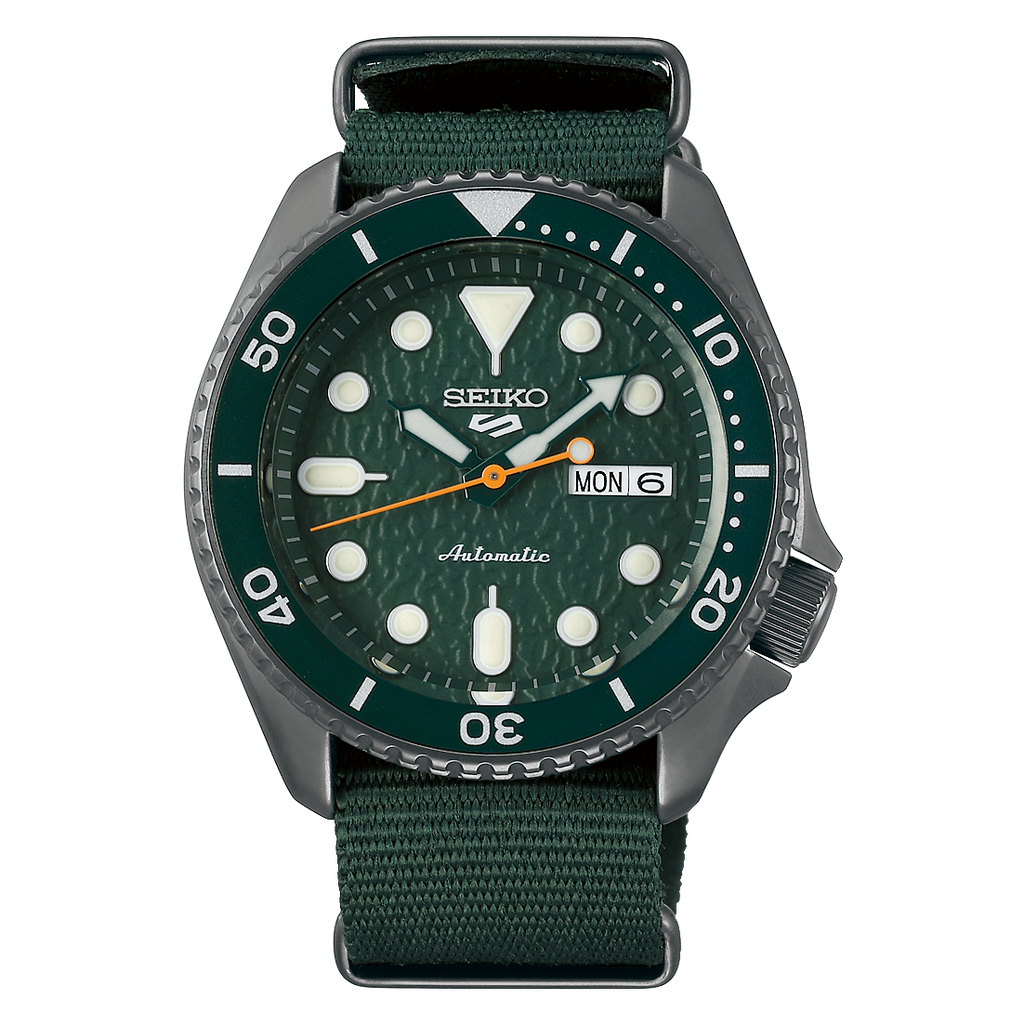 Seiko 5 Sports SKX series SRPD77