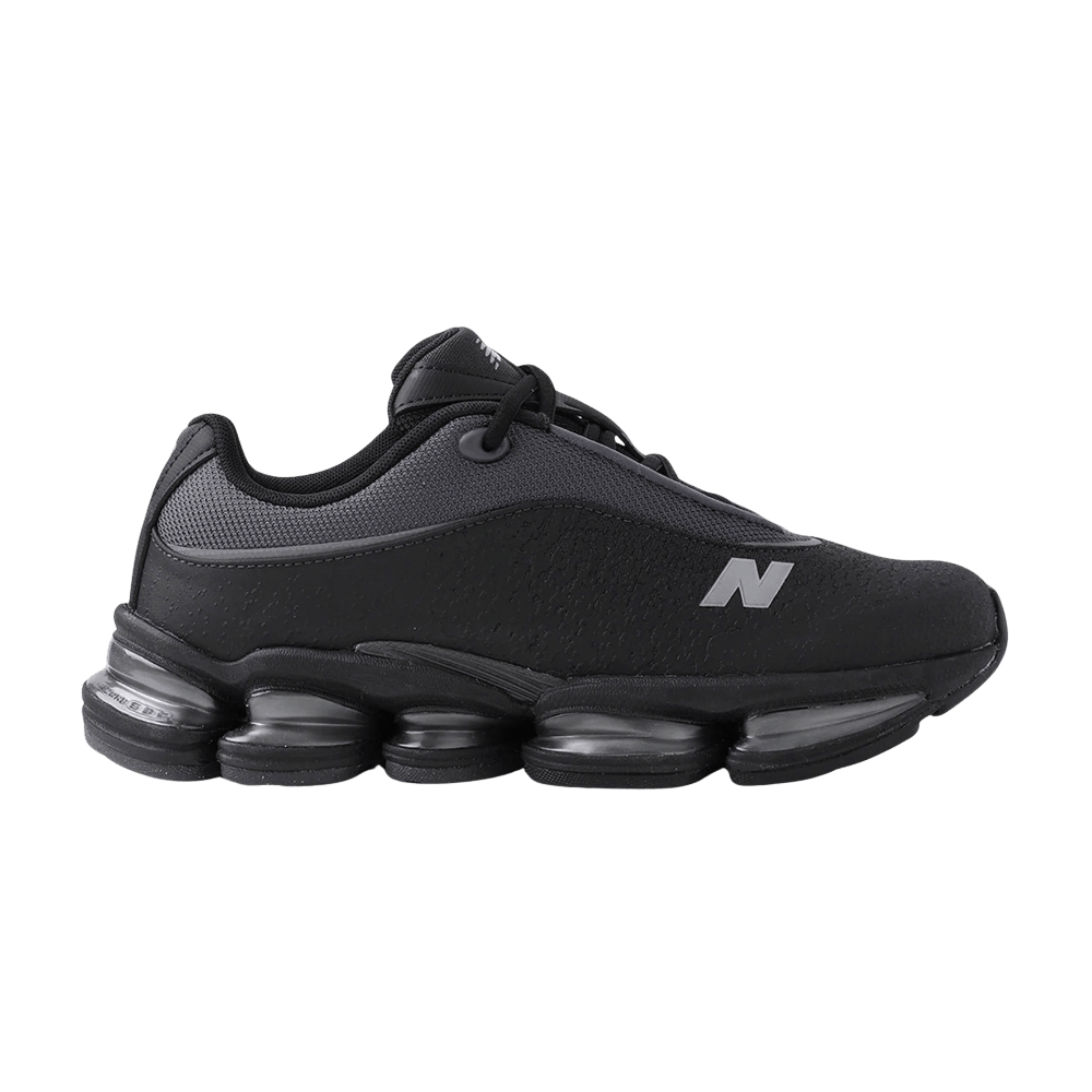 New Balance 2000 - Black Magnet