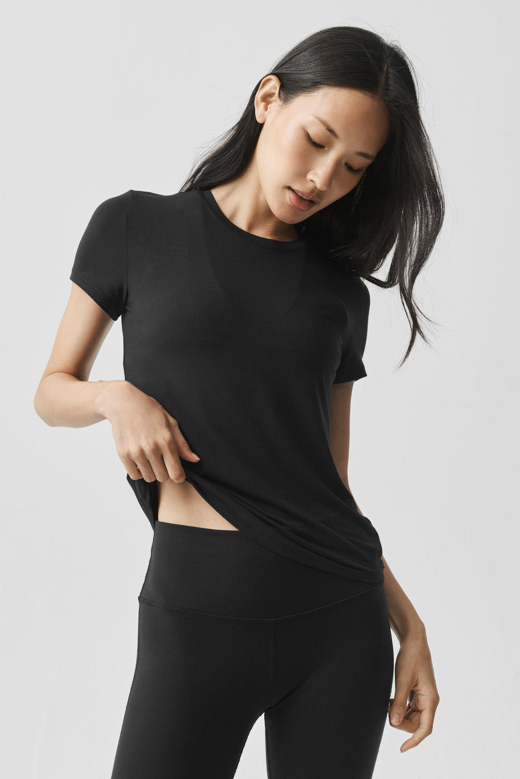 ALO Yoga All Day Short Sleeve - Black - 3