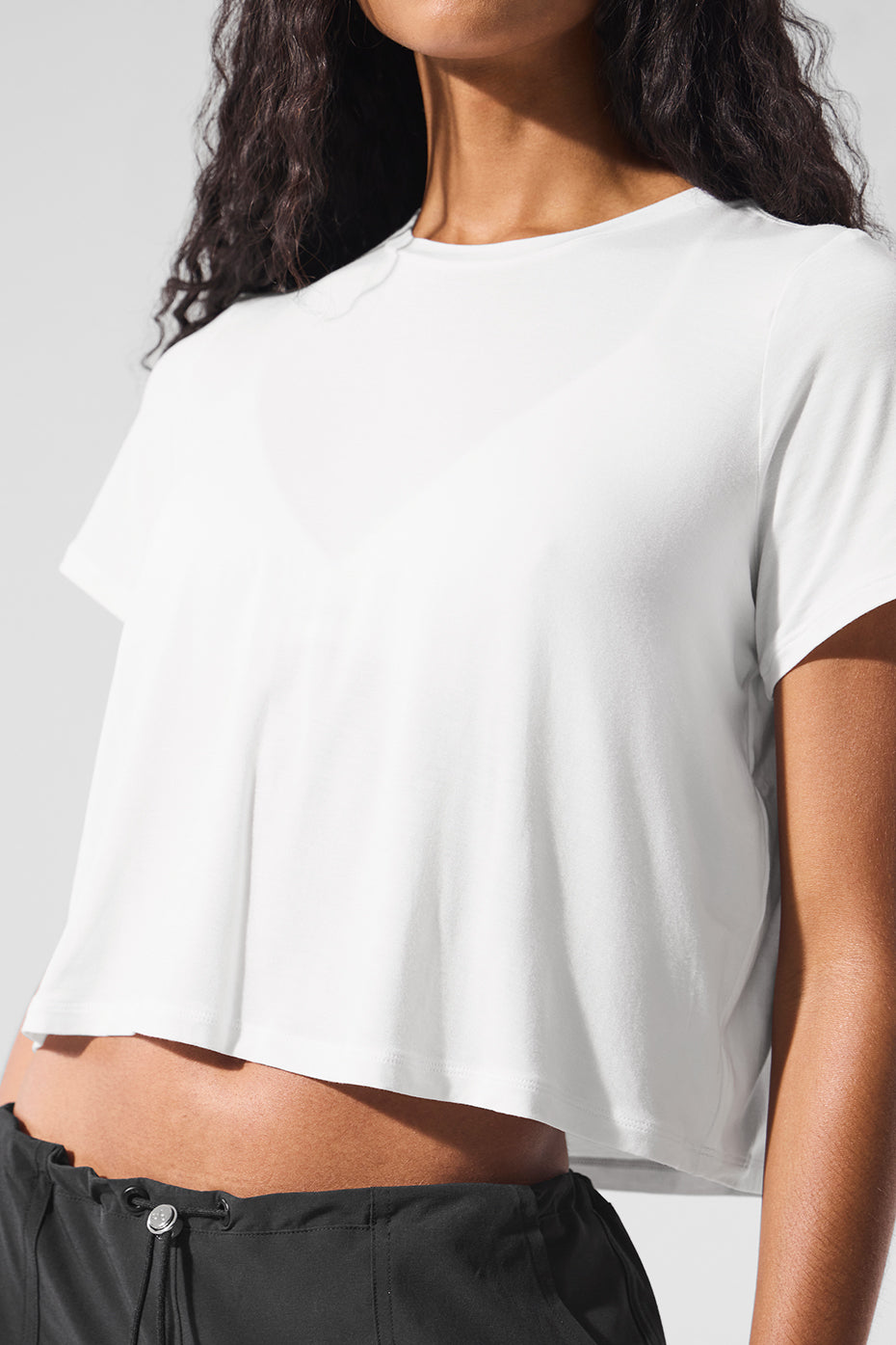 ALO Yoga Cropped All Day Short Sleeve - White - 4