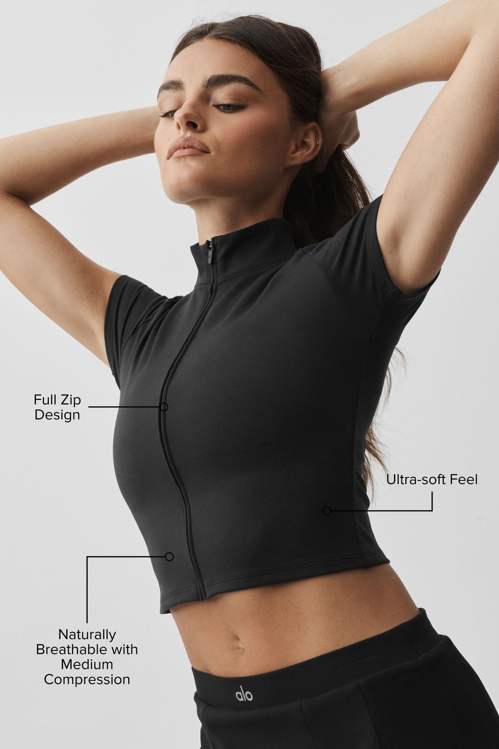 ALO Yoga Softsculpt Full Zip Short Sleeve - Black - 2