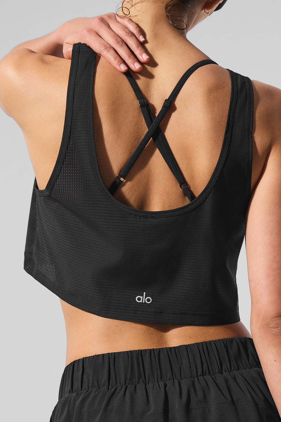 ALO Yoga Cropped Sport Star Tank - Black - 4