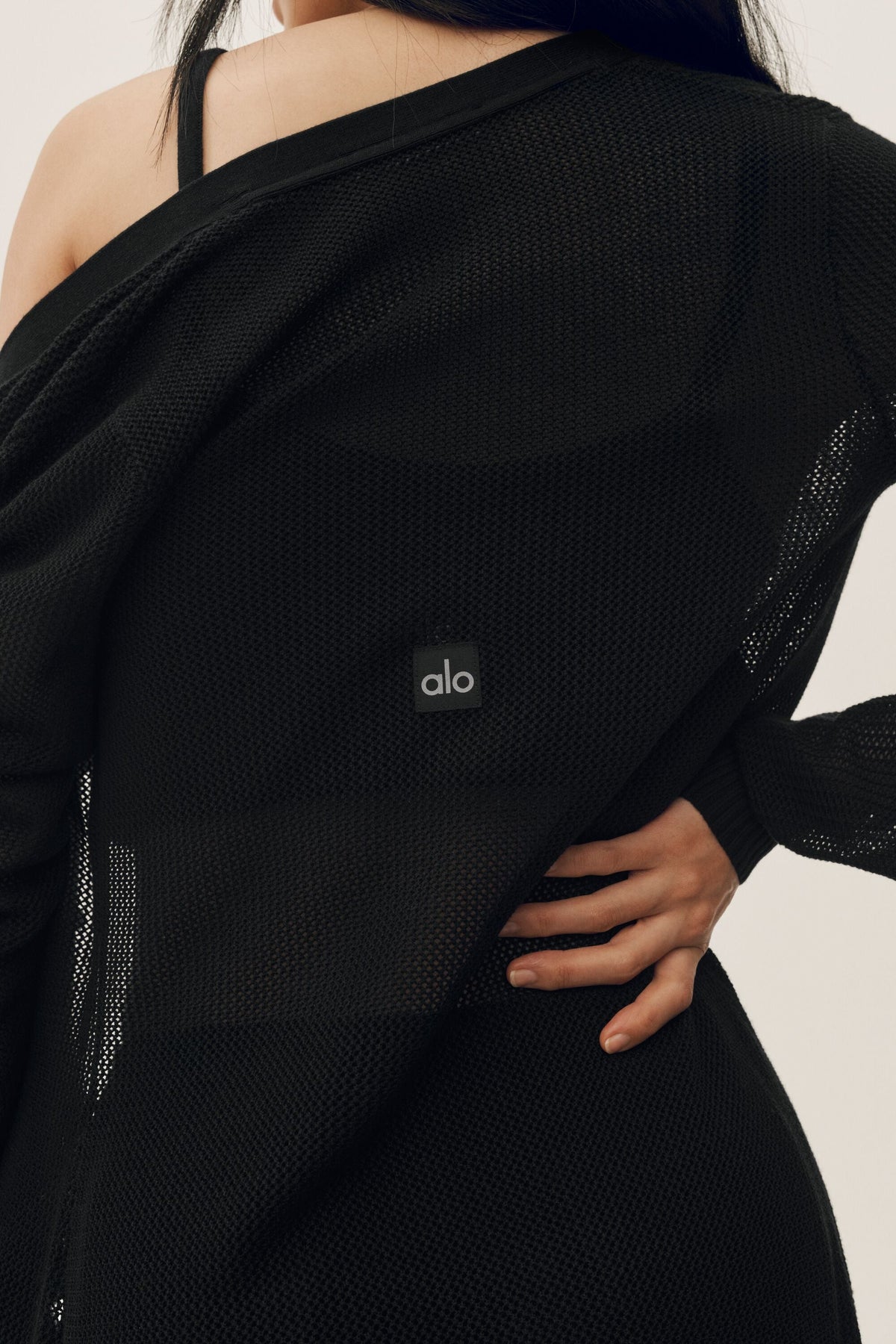 ALO Yoga Silk Cashmere Heatwave Long Cardigan - Black - 4