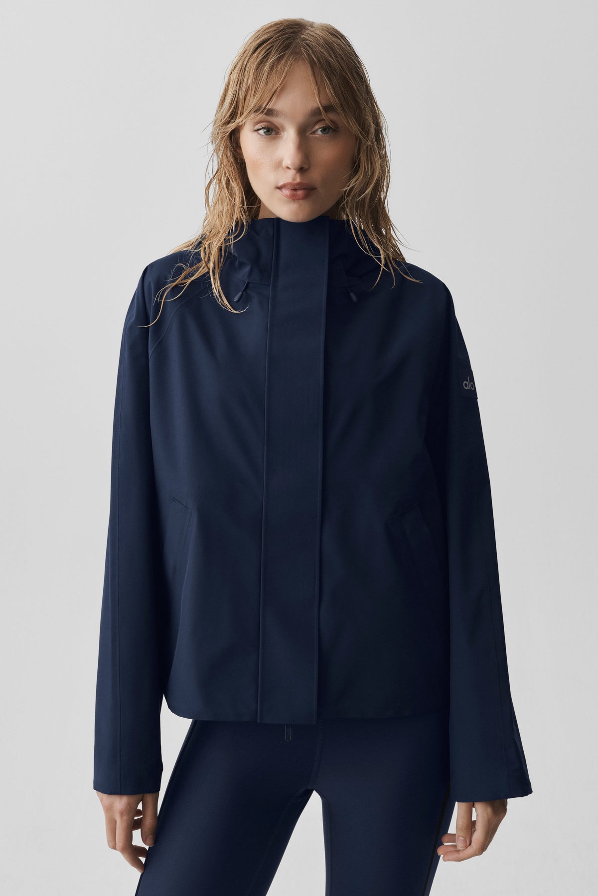 ALO Yoga Femme Alpha Shell Jacket - Navy