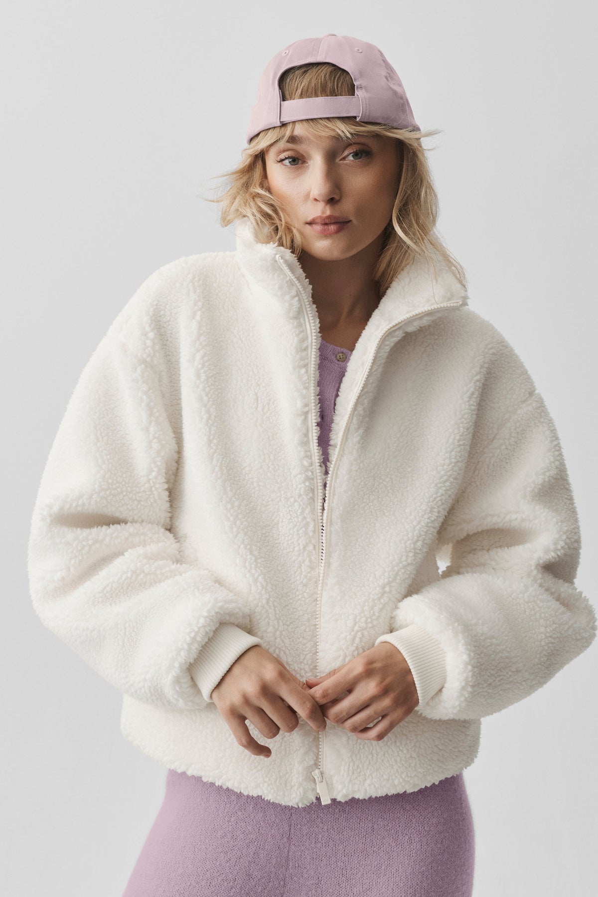 ALO Yoga Sherpa Avenue Full Zip Jacket - Ivory