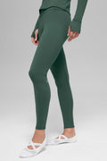 ALO Yoga Airbrush Winter Warm High-Waist Nocturne Legging - Clover Green