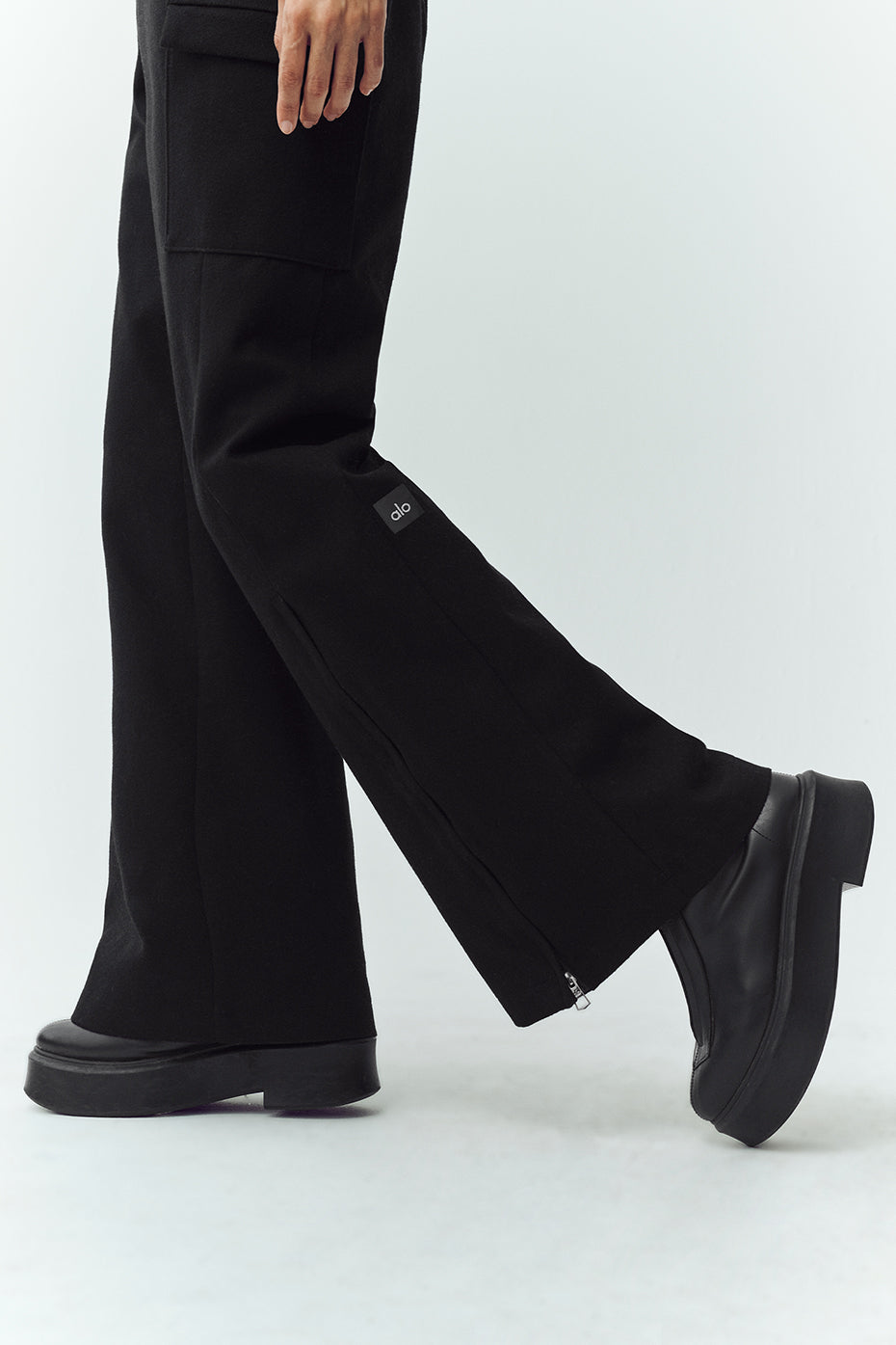 ALO Yoga Wool Blend Bunny Slope Bib - Black - 5