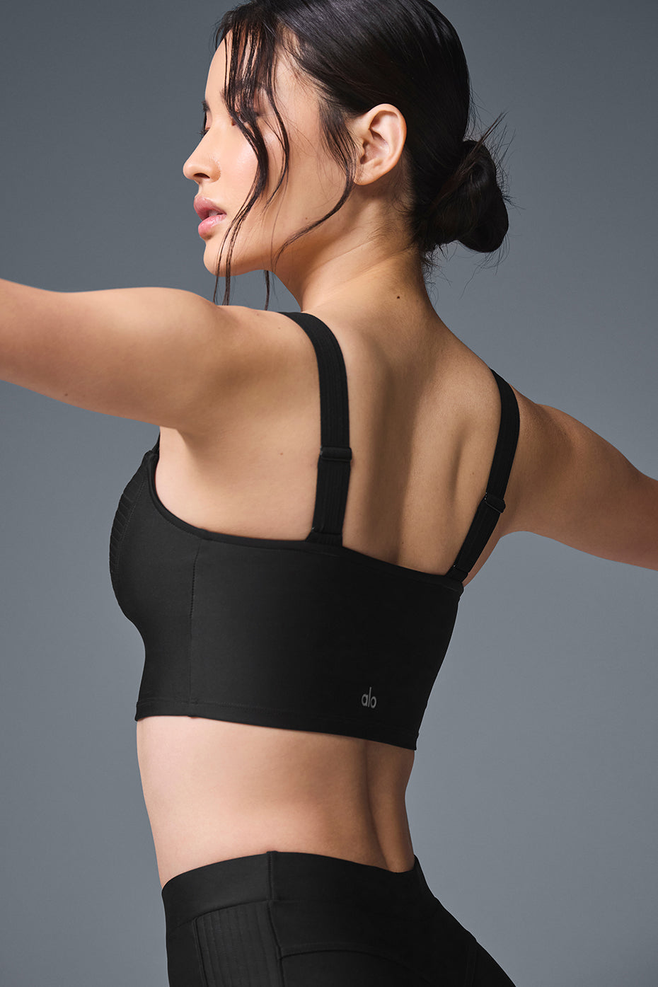 ALO Yoga Airlift Turn It Up Bra Tank - Black - 4
