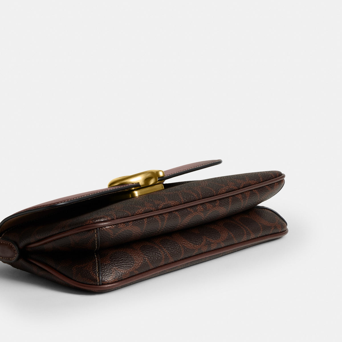 Coach Jet Shoulder Bag In Signature Canvas - Brass/Maple (Women's)