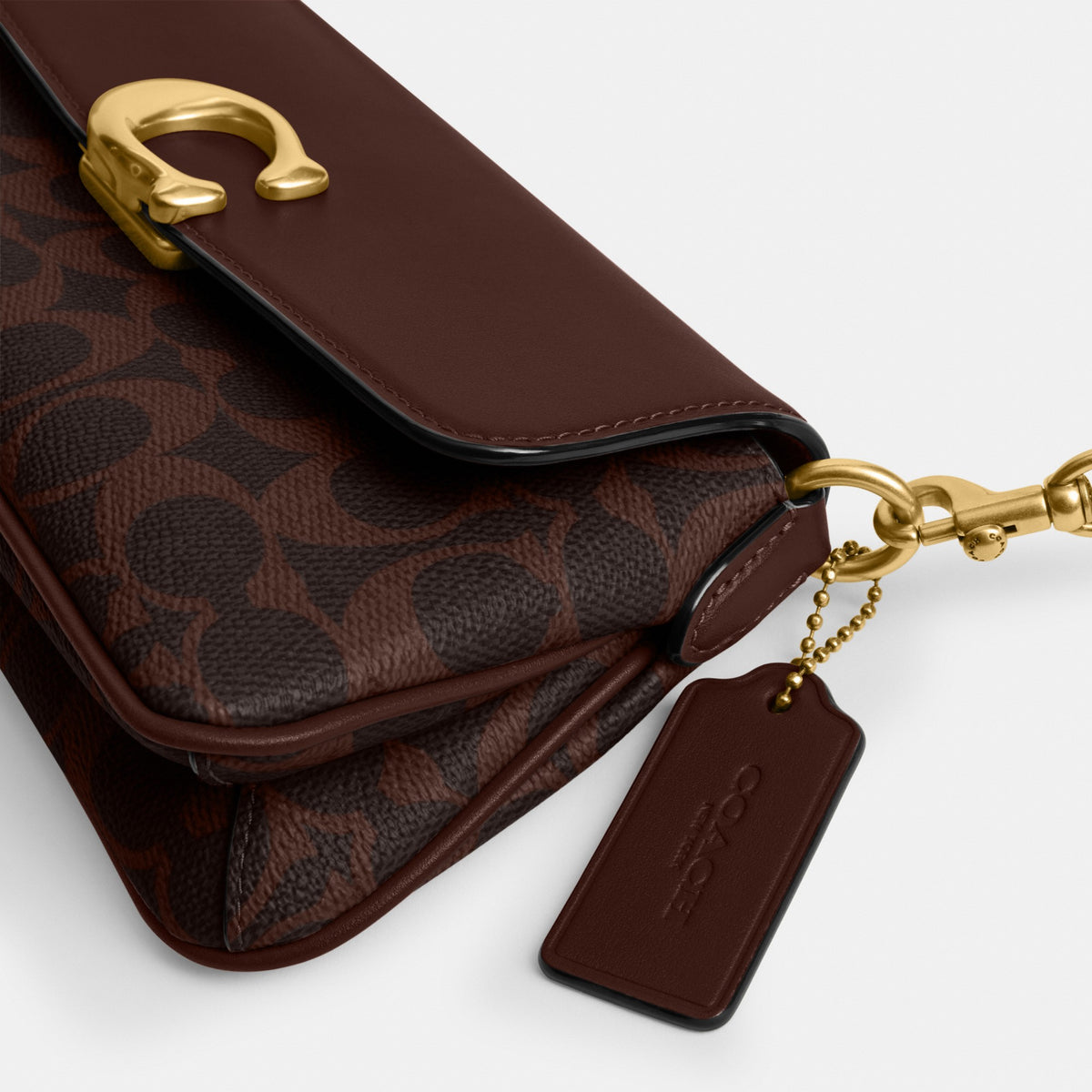 Coach Jet Shoulder Bag In Signature Canvas - Brass/Maple (Women's)
