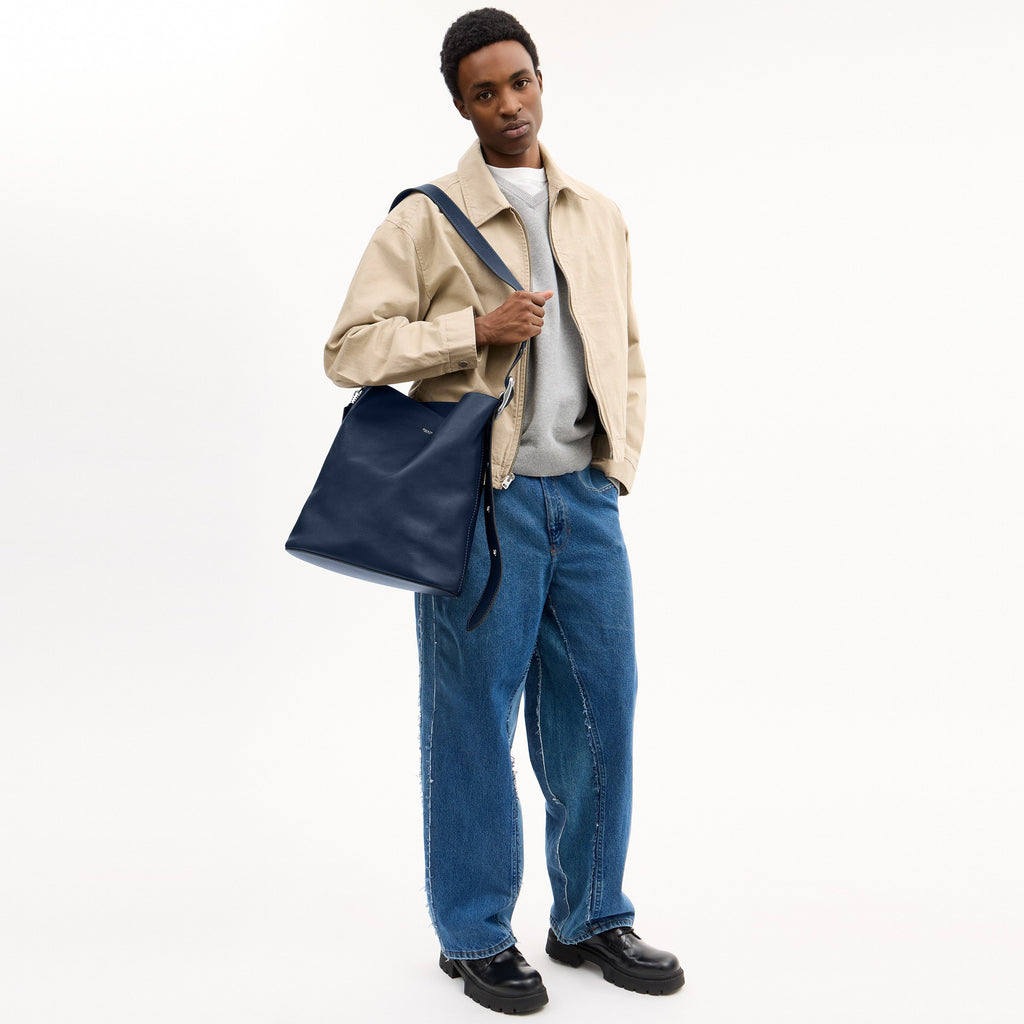Coach Bleecker Bucket Bag 36 - Navy (4)