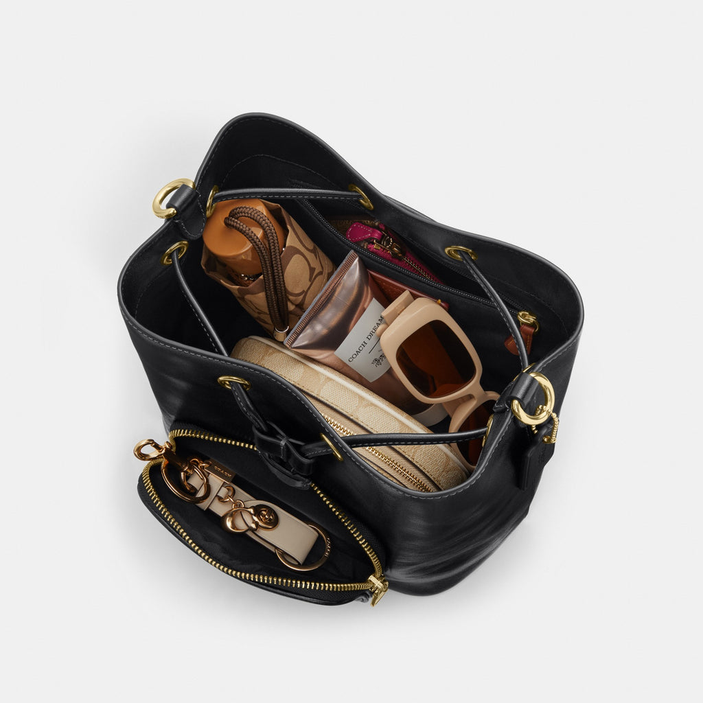 Coach Rowan Bucket Bag With Pocket - Gold/Black (Women's)