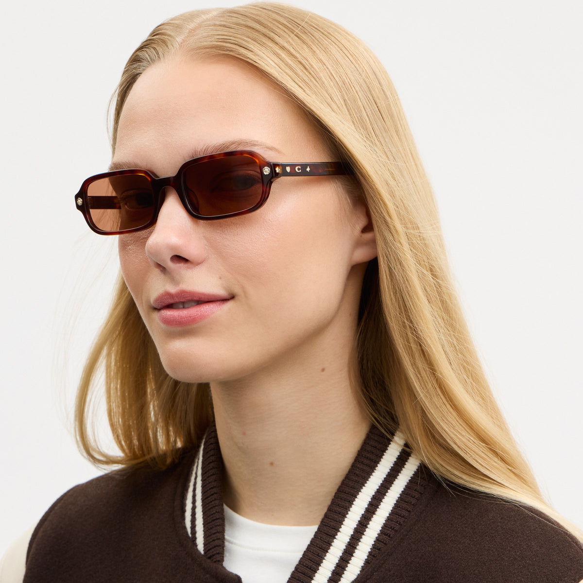 Coach Charms Narrow Rectangle Sunglasses - Walnut Tortise (4)