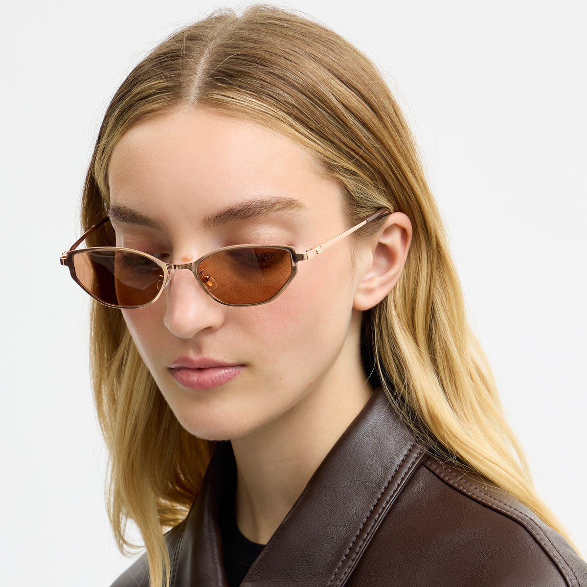 Coach C Hardware Cat Eye Sunglasses - Shiny Rose Gold (4)