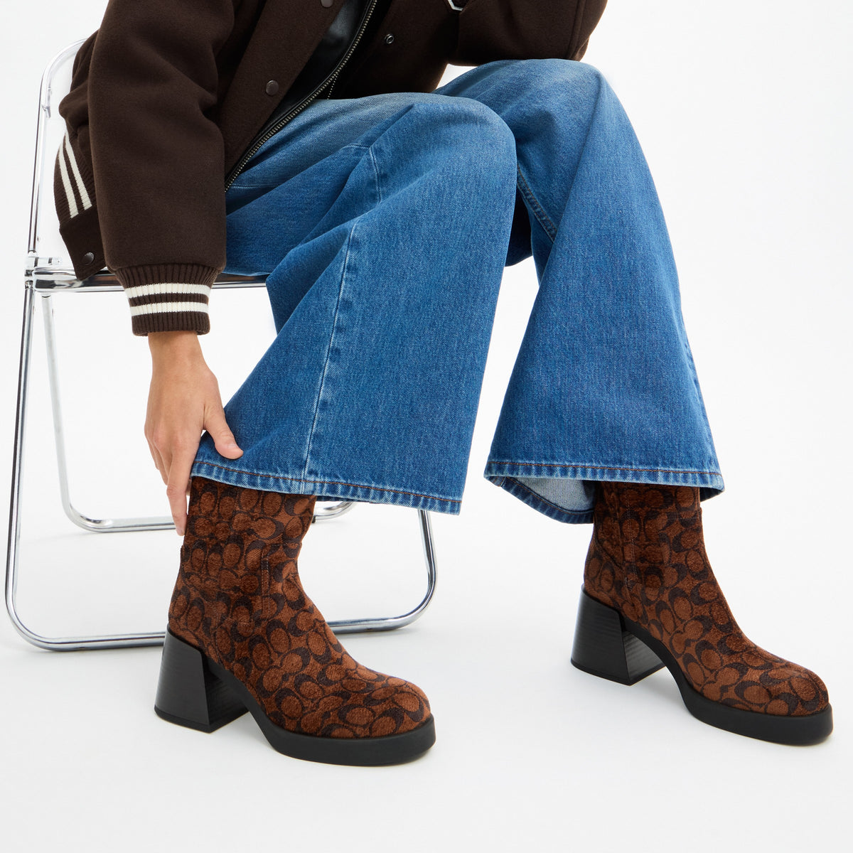 Coach Block Heel Boot In Signature Chenille - Truffle (6)
