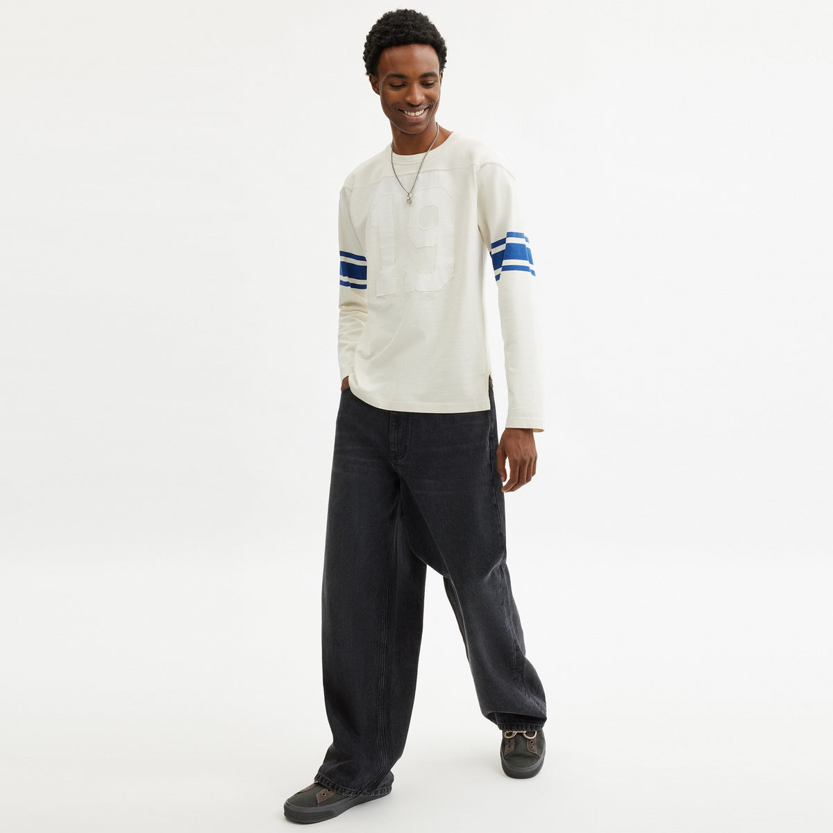 Coach Striped Varsity Long Sleeve T-Shirt In Organic Cotton - White/Blue (2)