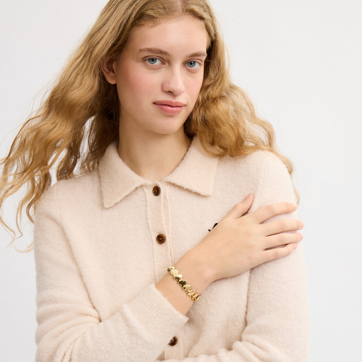 Coach Signature Heart Bracelet - Gold (Women's)