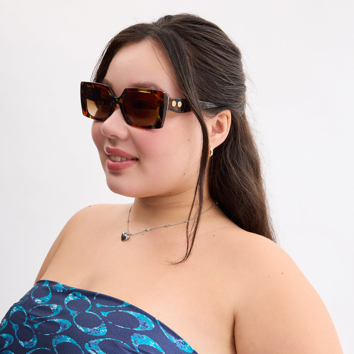 Coach Rivet Oversized Square Sunglasses - Brown Gradient (4)