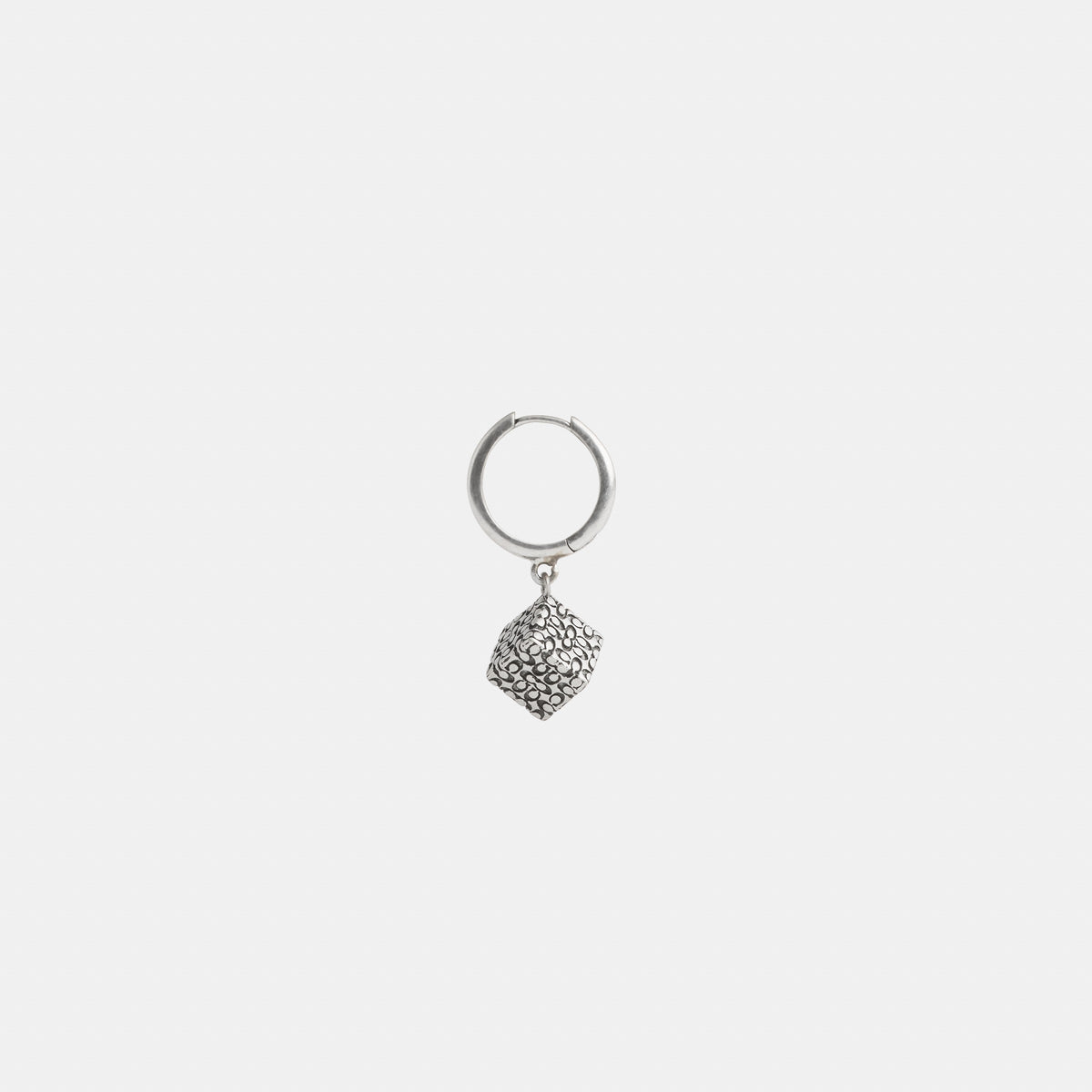 Coach Quilted Cube Huggie Earring - Silver (2)