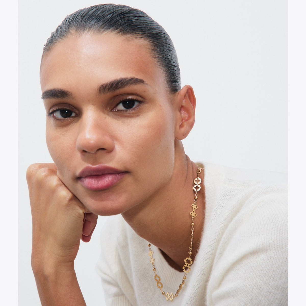 Tory Burch Forget Me Not Clover Necklace - Tory Gold - 3