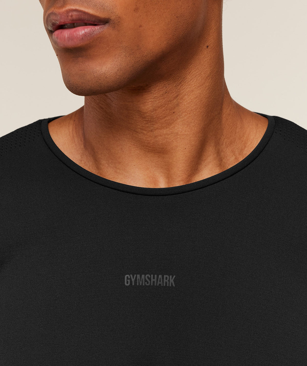 Gymshark Distance Seamless T-Shirt - Black - 6