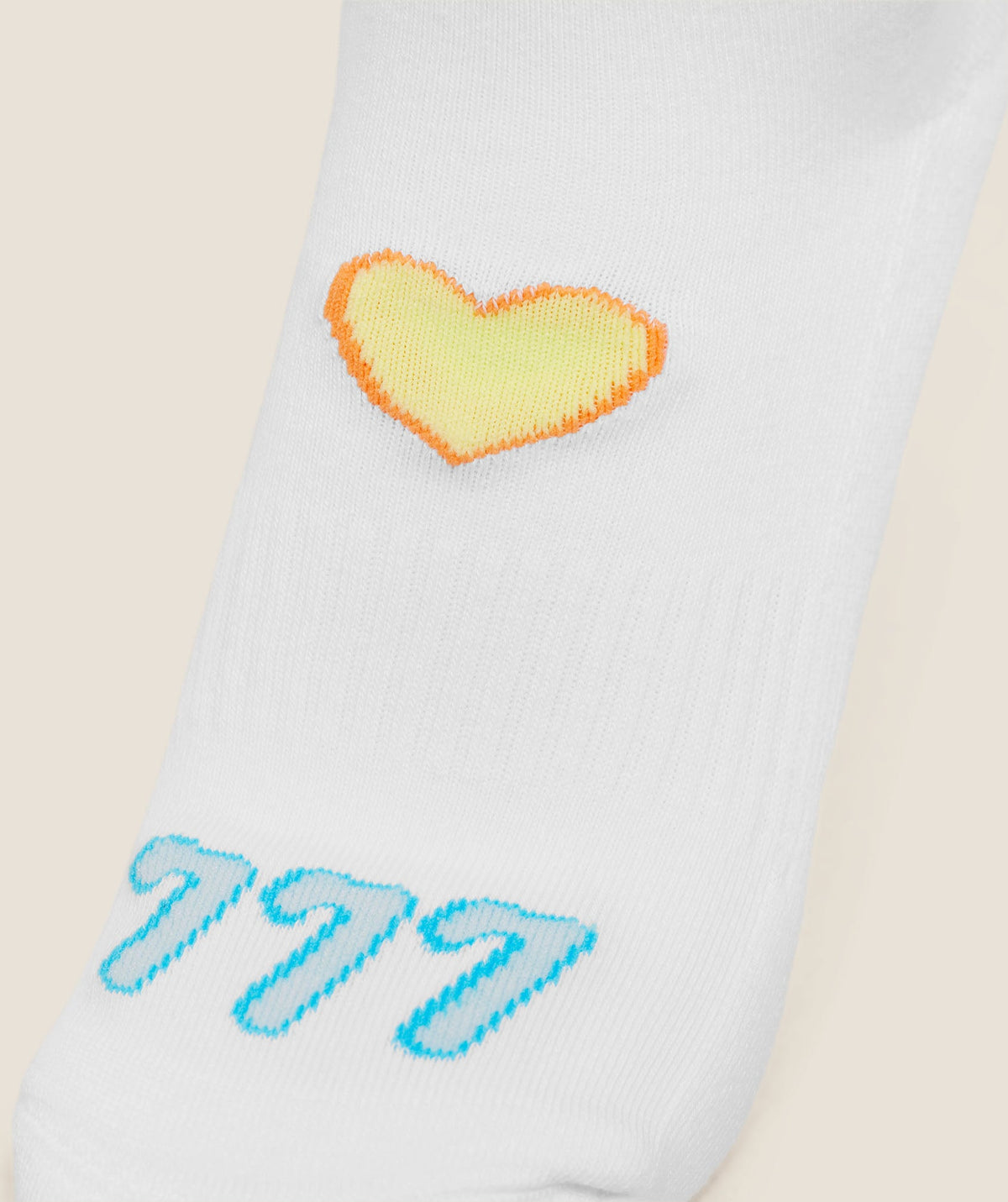 Gymshark Lucky Graphic Crew Socks 3pk - White - 6